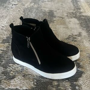 Steve Madden Booty for Girls